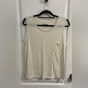 Converse Tank